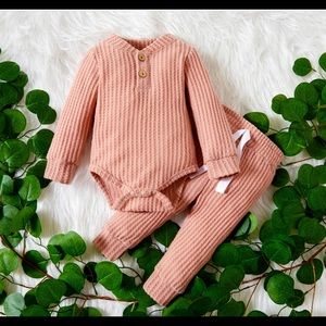 2pc Solid Long sleeve Baby Set